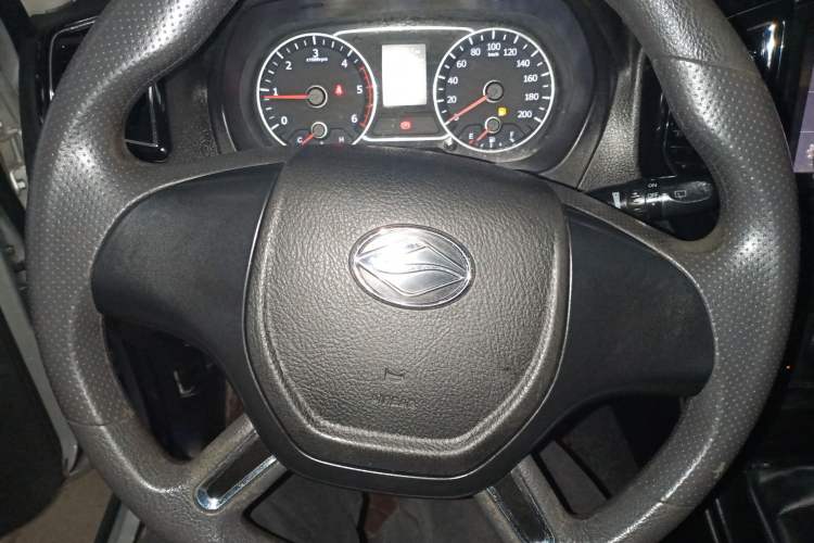 Used Land X8 2017 2.0T Diesel 4x2 Luxury Edition