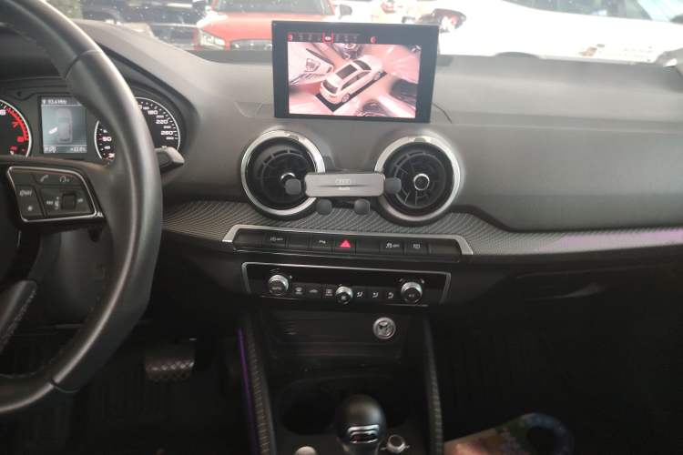 Used Audi Q2L 2022 35 TFSI Fashion Dynamic Model
