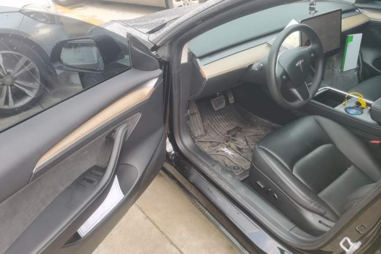 Used Tesla Model 3 2022 Rear-Wheel-Drive Version
