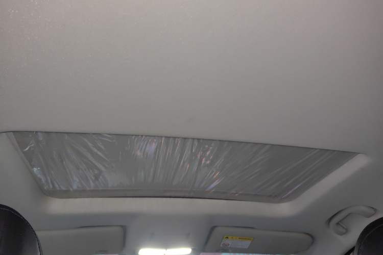 Used Roewe i5 2024 1.5L CVT Luxury Edition
