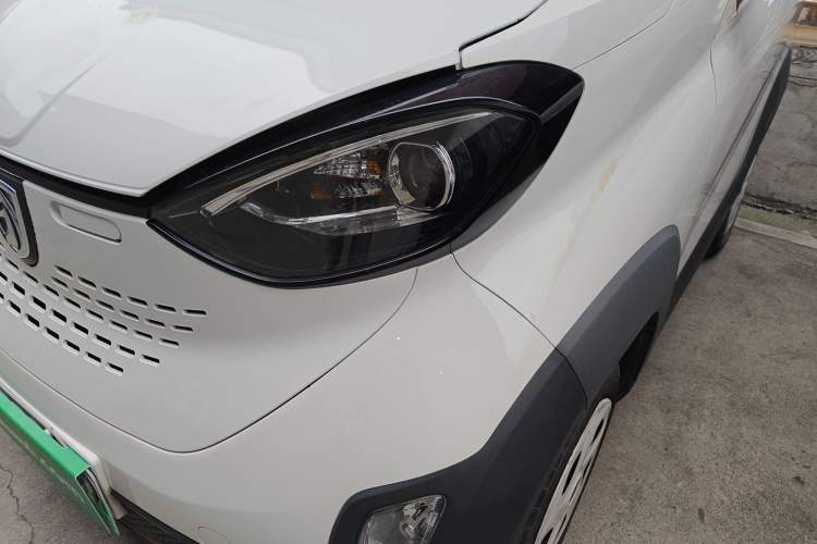 Used Baojun E100 2019 250KM Smart Drive Edition Left Front Headlight