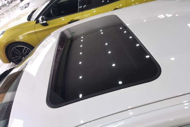 Used BMW 3 Series 2018 320Li Fashion Model
