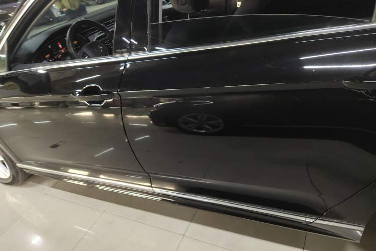 Used Volkswagen Magotan 2025 Zhongxiang Version 280TSI DSG Comfort Edition
