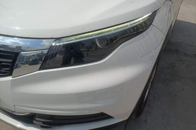 Used Qoros 5 2018 Revised Version 1.6T Automatic Leading Edition