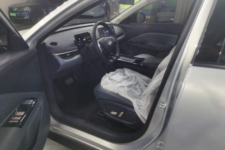 Used ARCFOX T1 2025 Model 425 PRO
