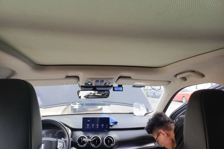 Used Wey VV6 2018 2.0T Two-Wheel Drive Flagship Version China V Standard