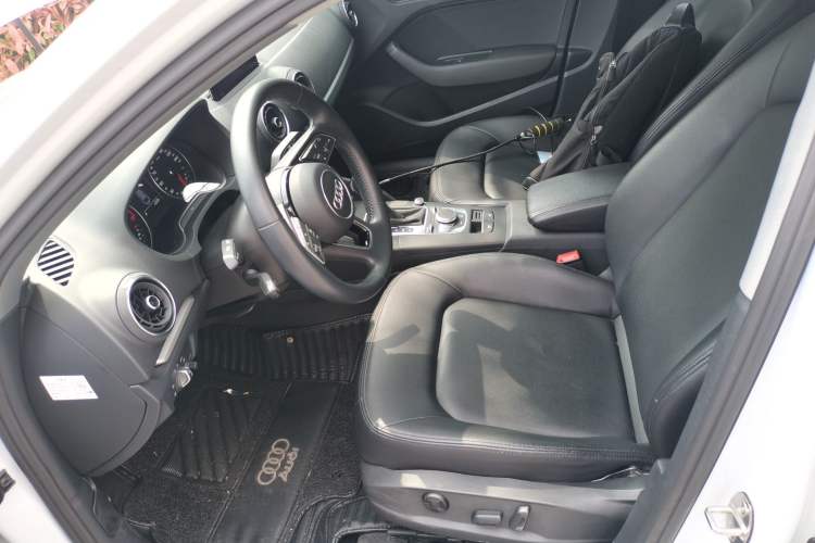 Used Audi A3 2020 Restyled Limousine 35 TFSI Ambition Version China VI