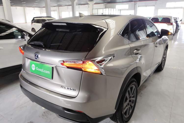 Used Lexus NX 2015 300h All-Wheel-Drive Fēngzhì Edition
