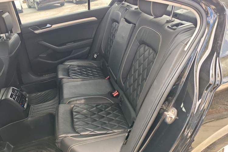 Used Volkswagen Magotan GTE Plug-in Hybrid 2022 GTE Luxury Model
