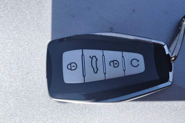 Used Geely Auto Emgrand X7 Sport 2026 Model 1.5TD Aspirational
