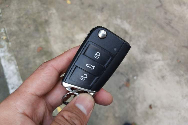 Used Volkswagen Golf 2014 1.4TSI Luxury Travel Edition Vehicle Key