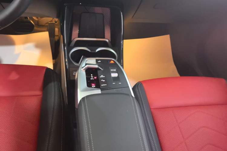 Used BMW X1 2023 xDrive25Li X Design Package
