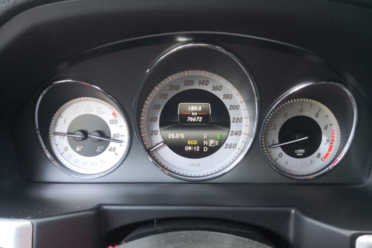 Used Mercedes-Benz GLK-Class 2015 GLK 260 4MATIC Dynamic Edition Ultimate Version Instrument Cluster