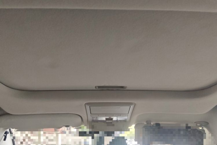 Used Chevrolet Captiva 2015 2.4L Two-Wheel Drive Urban Version 7 Seats