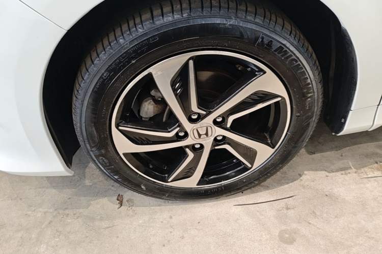 Used Honda Odyssey 2015 2.4L Smart Edition
