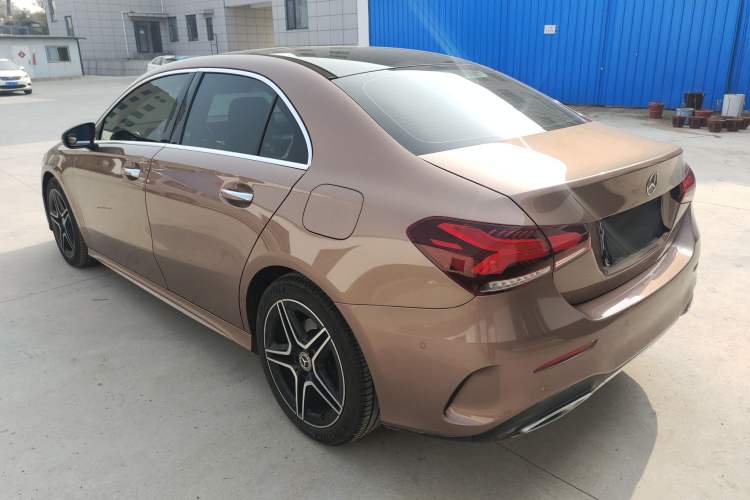 Used Mercedes-Benz A-Class 2019 Restyled A 200 L Sport Sedan Exterior 2