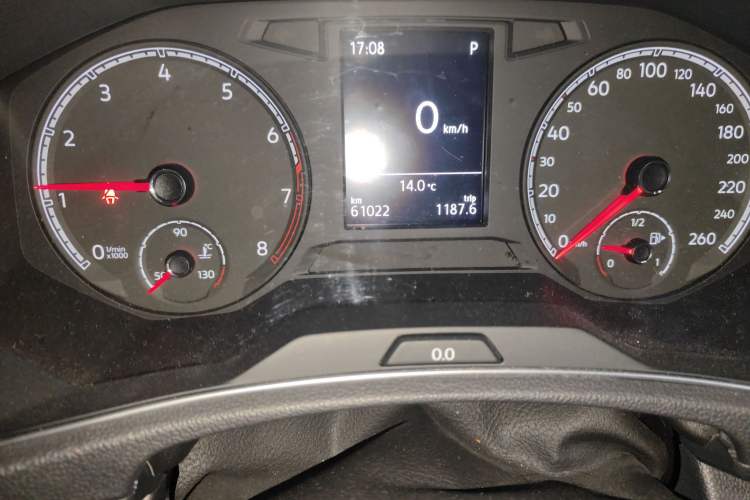 Used Volkswagen T-ROC 2019 230TSI DSG Two-Wheel-Drive Advanced Version China VI Standard