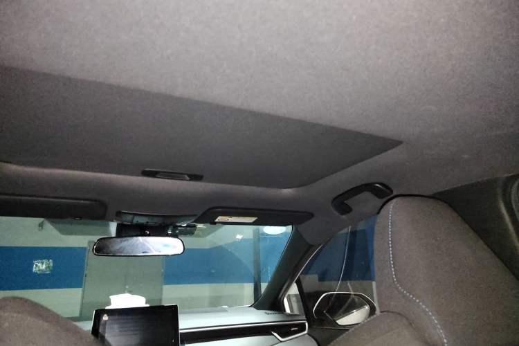 Used Toyota Levin 2019 Dual-Engine 1.8H E-CVT Sport Edition China V Standard Headliner