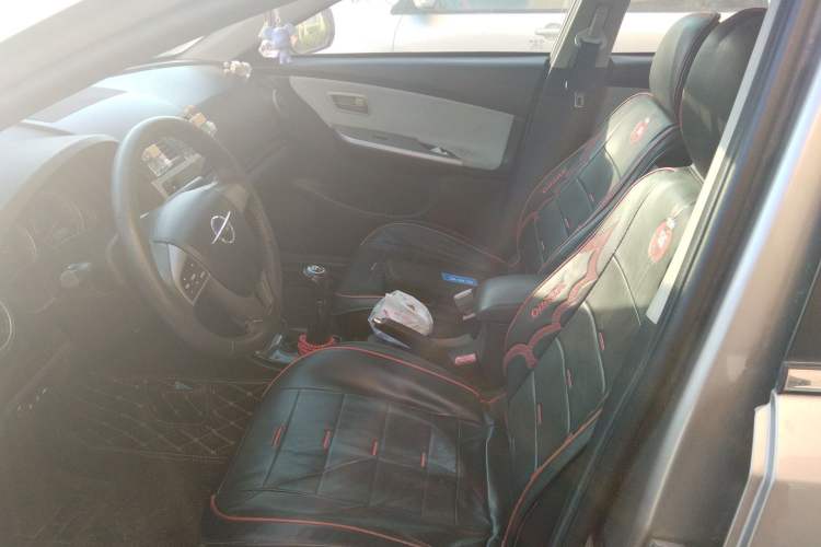 Used Haima Fumei 2014 Sedan 1.6L Manual Fashion Edition