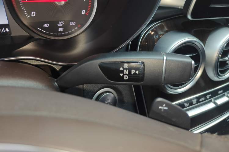 Used Mercedes-Benz GLC 2018 GLC 260 4MATIC Dynamic Edition
