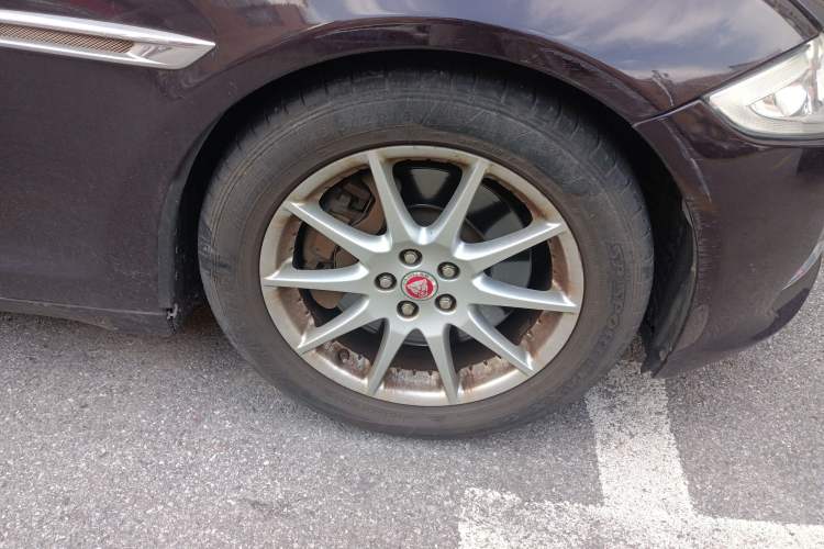 Used Jaguar XJ 2015 XJL 2.0T Two-Wheel Drive Panoramic Business Edition