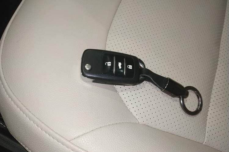 Used Changan Alsvin V7 2015 1.6L Manual Enjoyment Model China V Standard