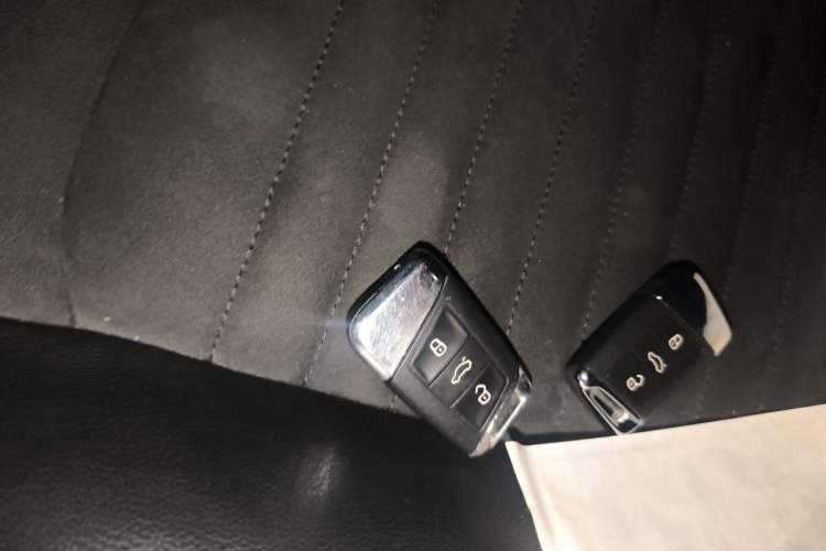 Used Volkswagen Magotan 2017 330TSI DSG Luxury Model