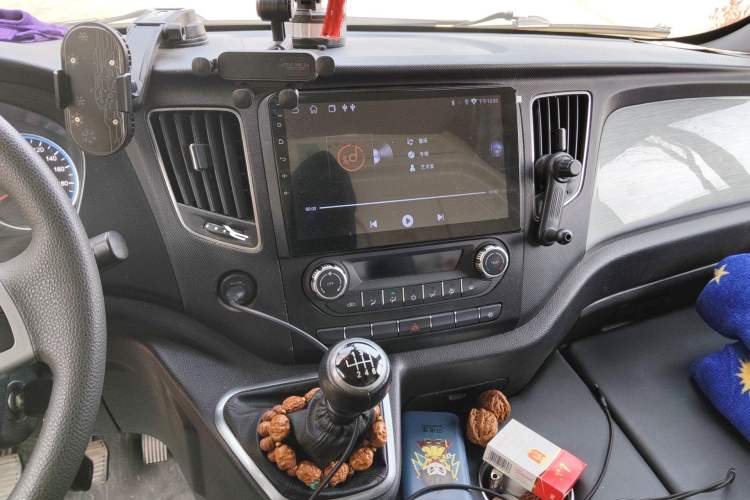 Used Foton Toano 2024 Geely Xianghuo 2.5T Manual Long Wheelbase Ultra-High Roof with Rear Dual Tires 3-Seater