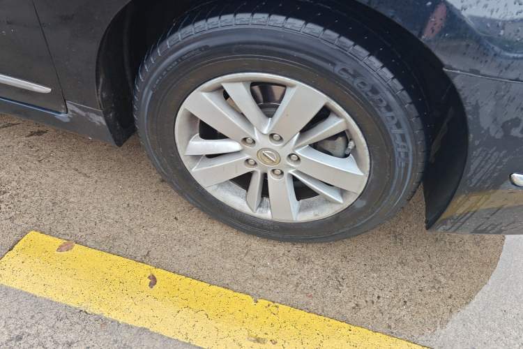 Used Nissan Teana 2011 2.5L XL Glory Edition
