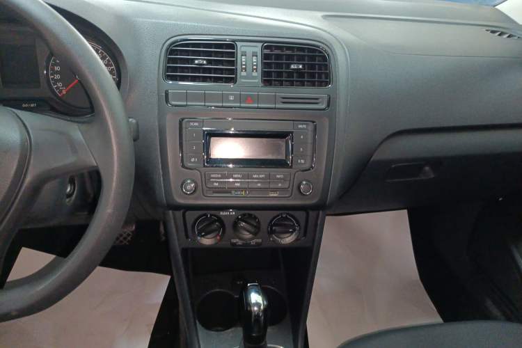 Used Volkswagen Polo 2016 1.4L Automatic Trendy Model