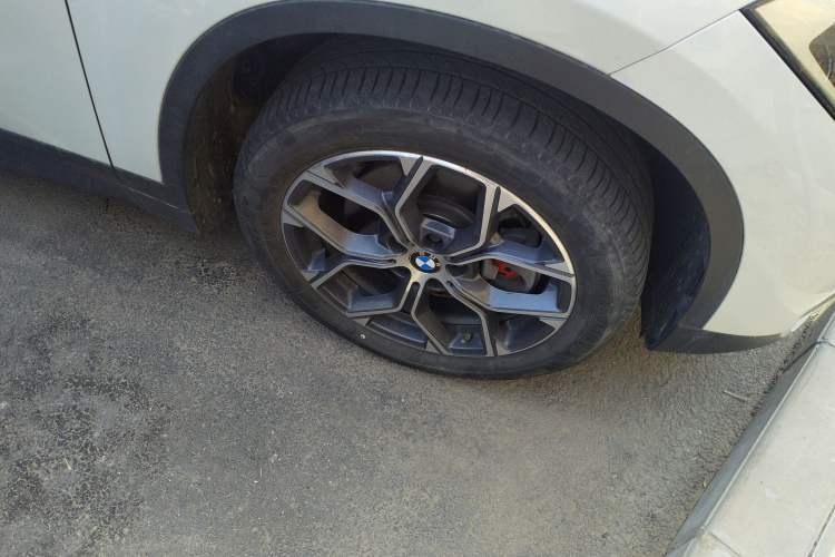 Used BMW X1 2021 Restyled sDrive25Li Leading Edition
