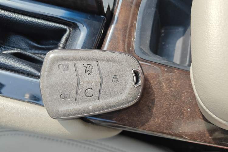 Used Cadillac XTS 2013 28T Elite Edition