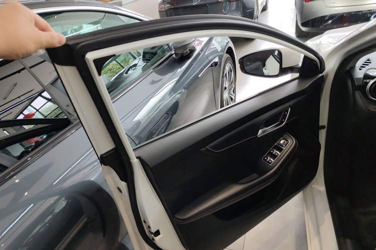 Used MG 6 New Energy 2020 1.5T Hybrid Leading Trendy Edition