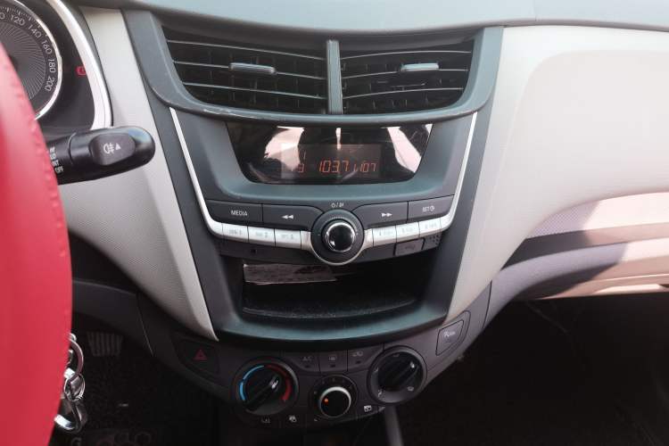 Used Chevrolet Sail 2018 Sail 3 1.5L Manual with Ideal Sunroof Edition
