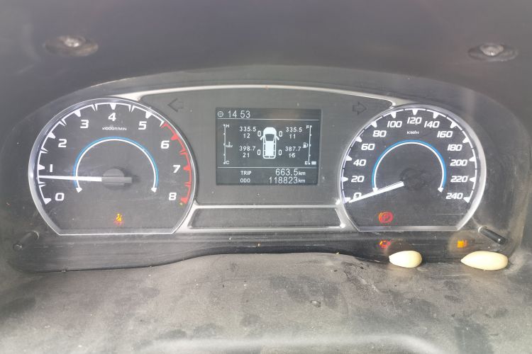 Used JMC Transit 2021 2.8T Space King Standard Version Short Wheelbase Mid-Height Roof 6-Seater Diesel Euro VI JX493