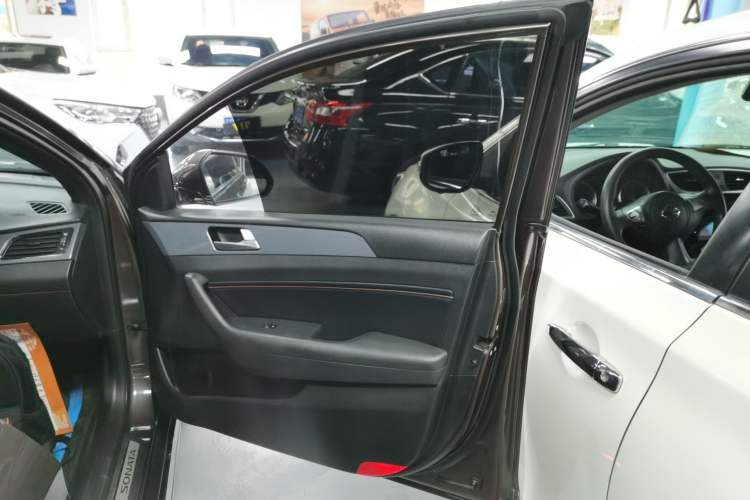 Used Hyundai Sonata 2015 1.6T GLS Smart Model
