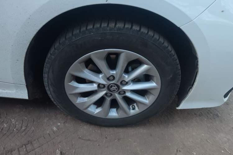 Used Toyota Corolla 2021 Dual-Motor 1.8L E-CVT Elite Edition