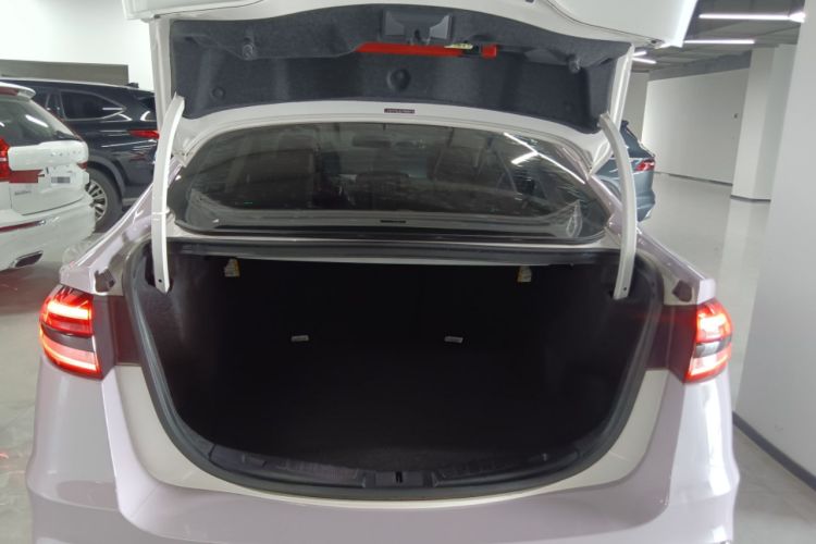 Used Ford Mondeo 2020 EcoBoost 180 Stylish Model Trunk