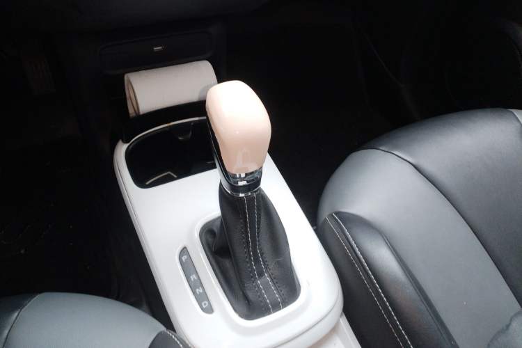 Used Roewe Clever 2022 311km QiQi BoBo Edition
