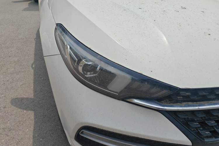 Used Chery Arrizo GX 2019 Pro 1.5T CVT Model Color Version China VI Standard Right Front Headlight