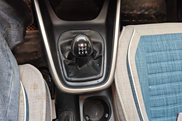 Used Ford Escort 2015 1.5L Manual Comfort Model
