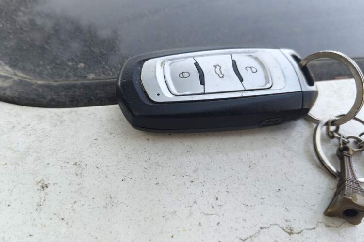 Used Geely Auto Emgrand 2016 Sedan 1.5L Manual Upward Edition