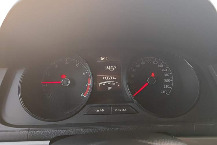 Used Volkswagen Lavida 2017 1.6L Manual Fashion Edition
