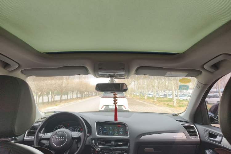 Used Audi Q5 2017 Plus 40 TFSI Ambition Model