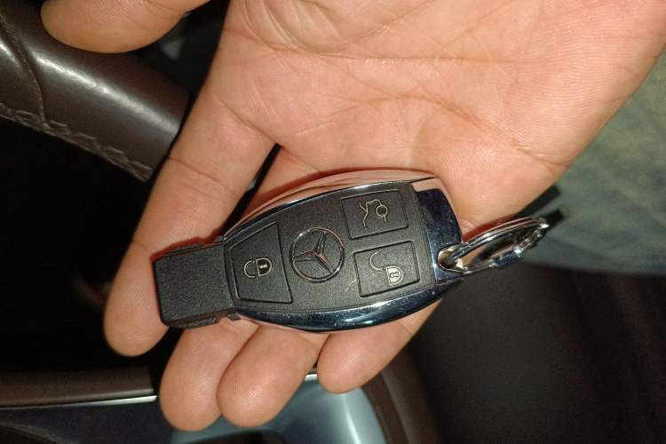 Used Mercedes-Benz GLC 2017 GLC 260 4MATIC Luxury Model