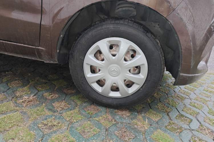 Used HYOSOW H2 2016 H2E 1.5L Classic Model BJ415A
