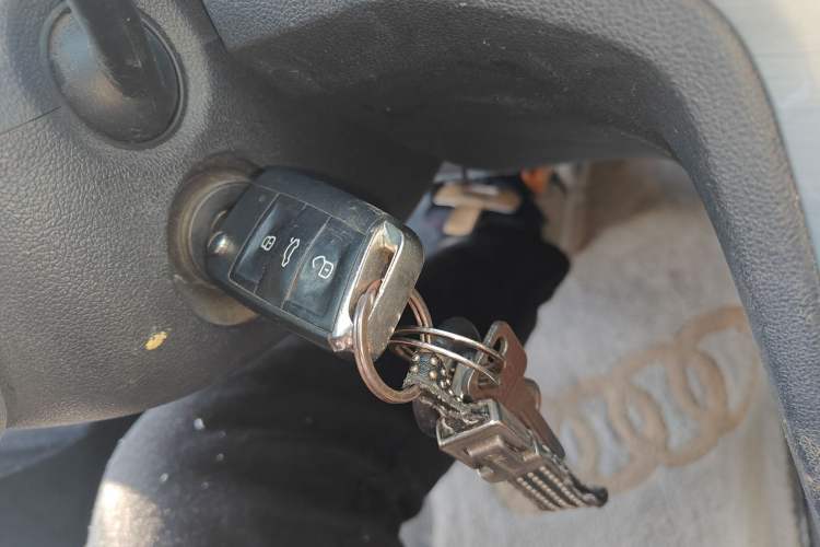 Used Volkswagen Lamando 2017 230TSI DSG Fashion Edition Vehicle Key