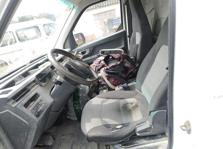 Used Farizon Xingxiang V 2022 Star Enjoy V6E Long Wheelbase Ningde 41.86 kWh Left Front Seat