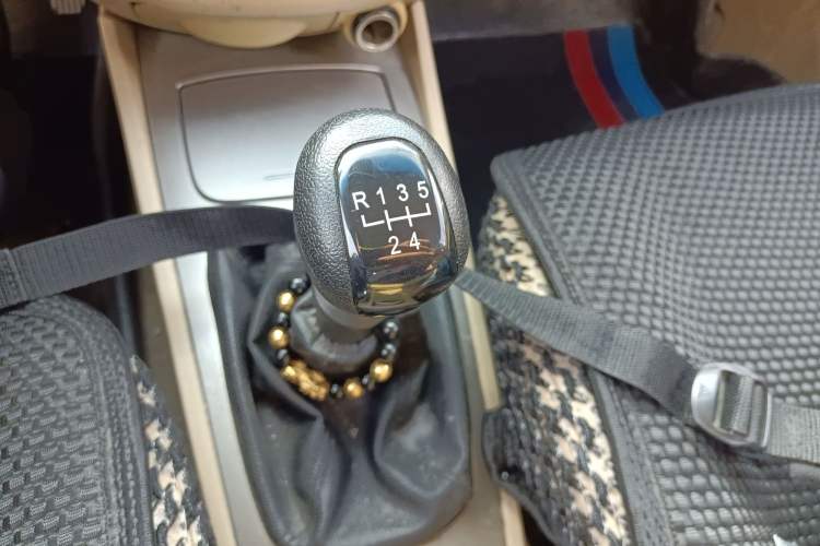 Used Buick Excelle 2011 1.6 LX-MT
