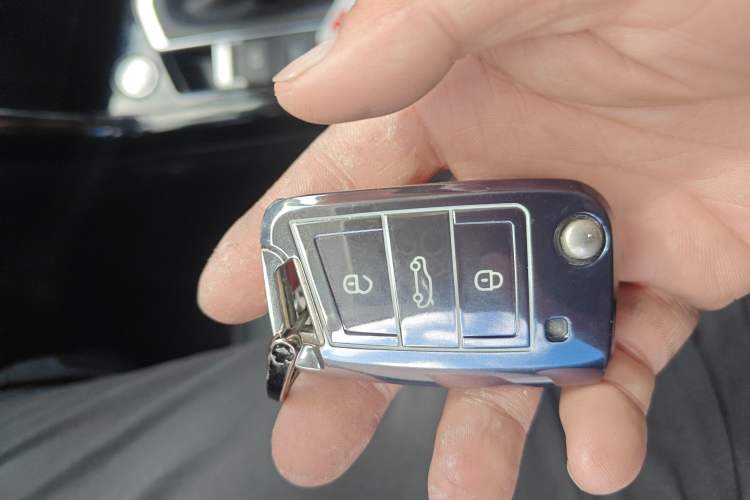 Used Volkswagen Tayron 2019 330TSI Two-Wheel Drive Luxury Model China VI Standard
